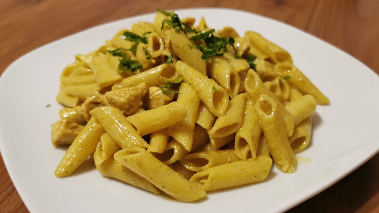 KÖRİ TAVUK PENNE