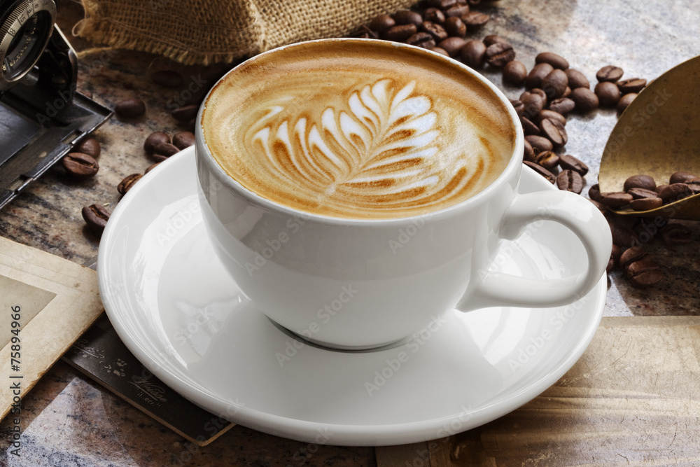 CAFFE LATTE